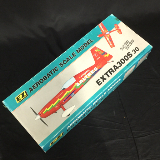 EZ エアロバティックスケールモデル EXTRA300S 30 エクストラ ラジコン飛行機